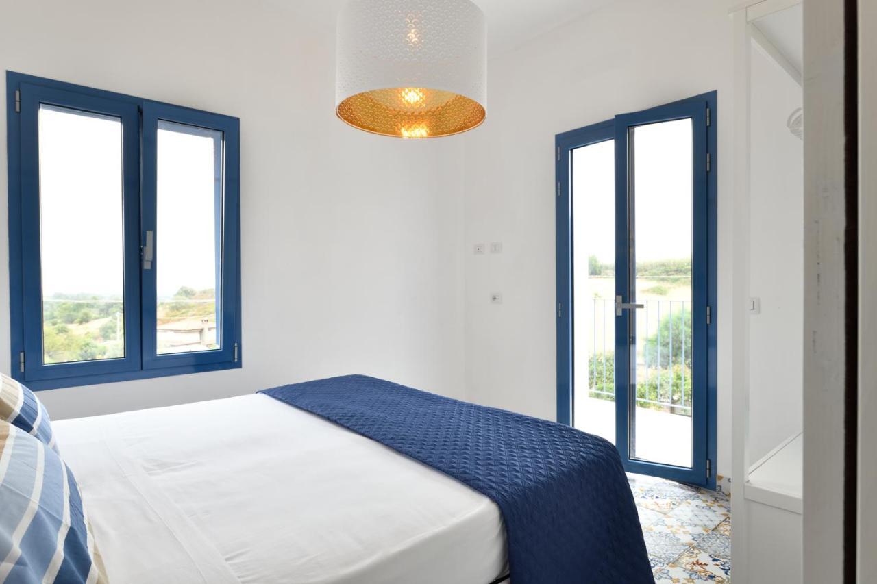 Casa Vacanze Il Mirto บารีซาร์โด ภายนอก รูปภาพ