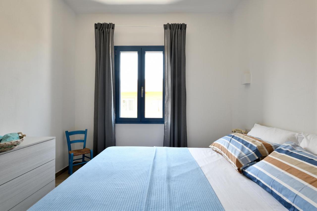 Casa Vacanze Il Mirto บารีซาร์โด ภายนอก รูปภาพ